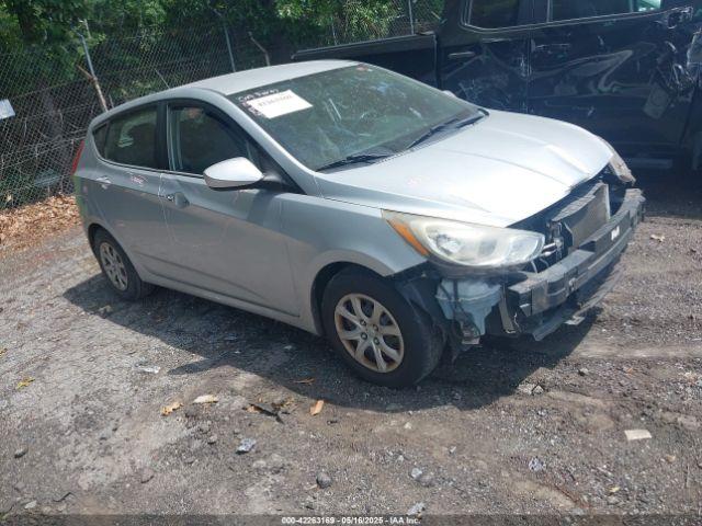  Salvage Hyundai ACCENT