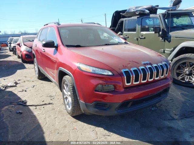  Salvage Jeep Cherokee