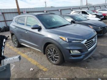  Salvage Hyundai TUCSON