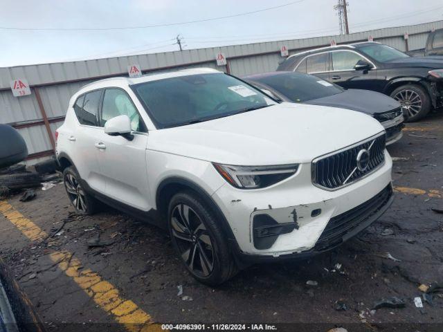  Salvage Volvo XC40