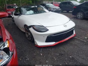  Salvage Nissan Z