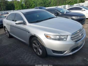  Salvage Ford Taurus