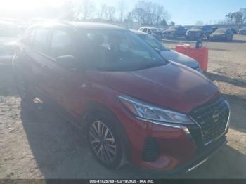  Salvage Nissan Kicks
