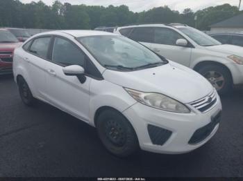  Salvage Ford Fiesta