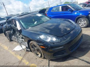  Salvage Porsche Panamera