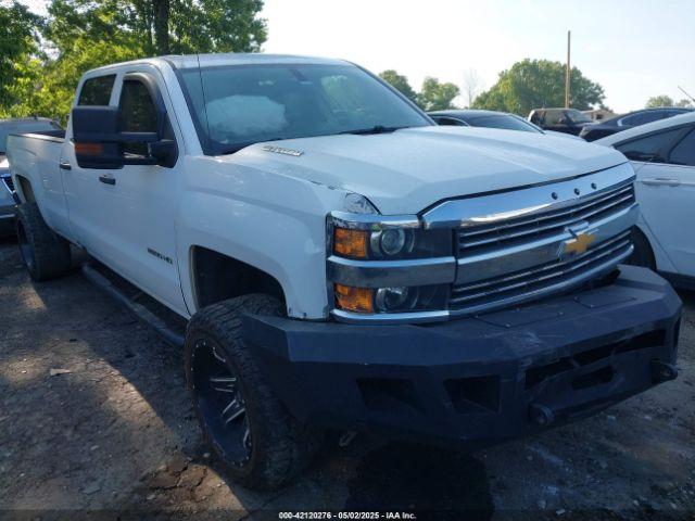  Salvage Chevrolet Silverado 2500