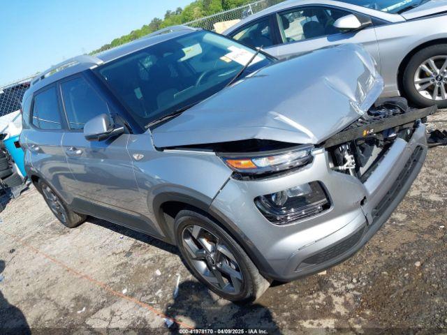  Salvage Hyundai VENUE