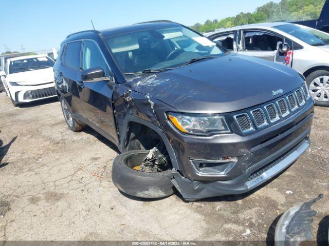  Salvage Jeep Compass