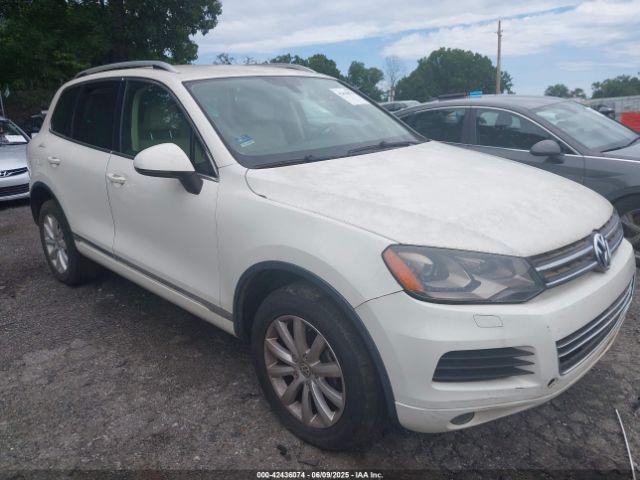  Salvage Volkswagen Touareg