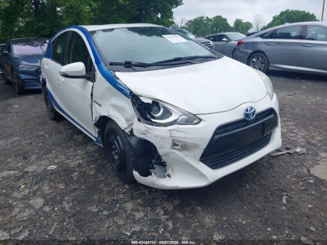  Salvage Toyota Prius c