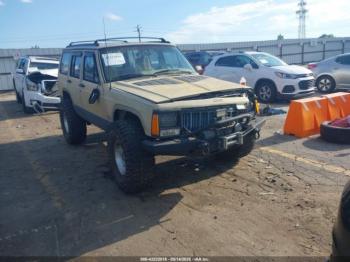  Salvage Jeep Cherokee