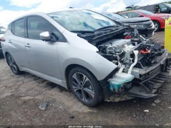  Salvage Nissan LEAF