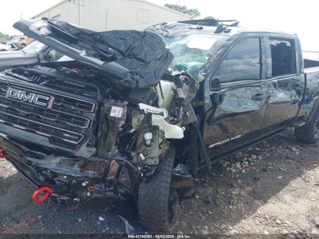  Salvage General Motors Sierra 2500HD