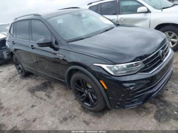  Salvage Volkswagen Tiguan