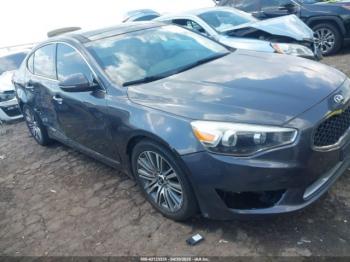  Salvage Kia Cadenza