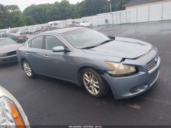  Salvage Nissan Maxima