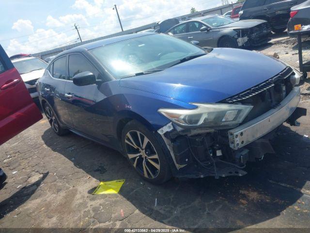  Salvage Nissan Maxima