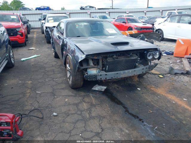  Salvage Dodge Challenger