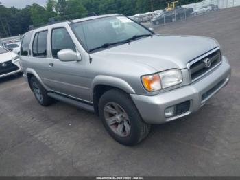  Salvage Nissan Pathfinder