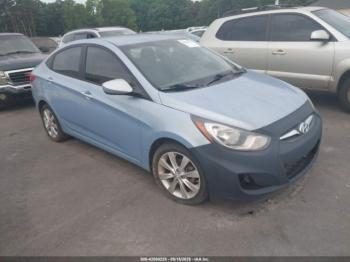  Salvage Hyundai ACCENT