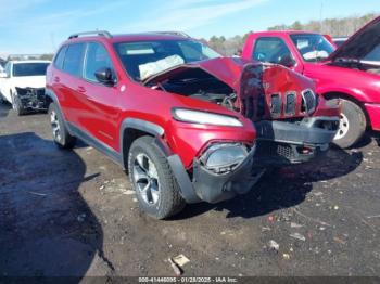  Salvage Jeep Cherokee