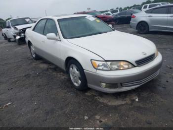  Salvage Lexus Es