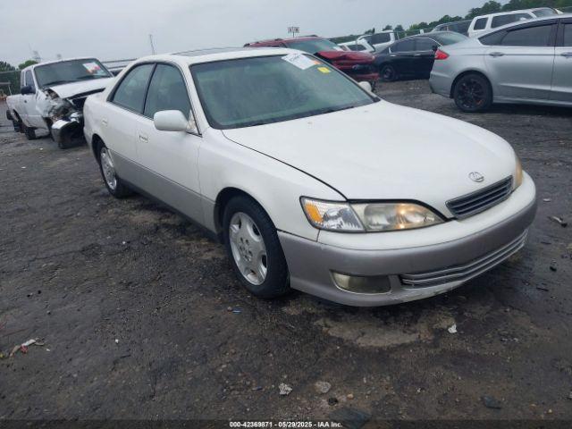  Salvage Lexus Es