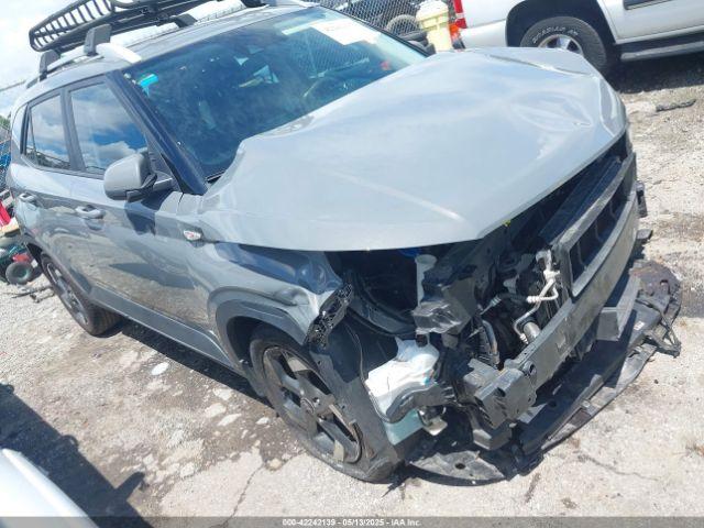  Salvage Hyundai VENUE