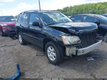  Salvage Toyota Highlander