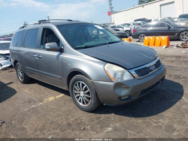  Salvage Kia Sedona