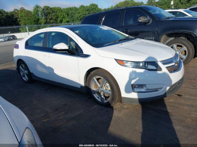  Salvage Chevrolet Volt