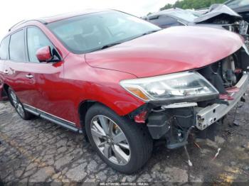 Salvage Nissan Pathfinder