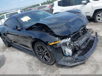  Salvage Ford Mustang