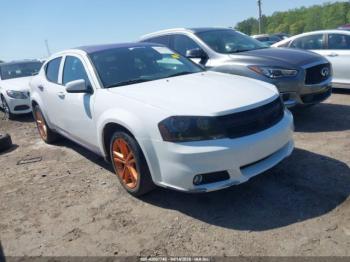  Salvage Dodge Avenger