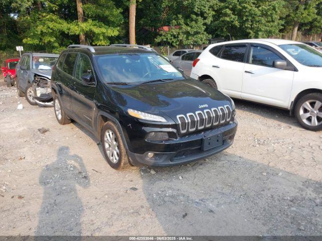  Salvage Jeep Cherokee