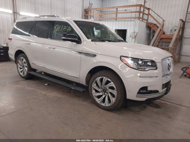  Salvage Lincoln Navigator