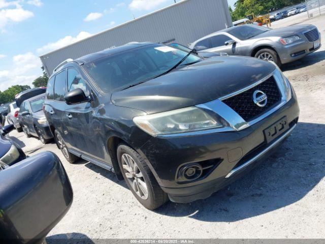  Salvage Nissan Pathfinder
