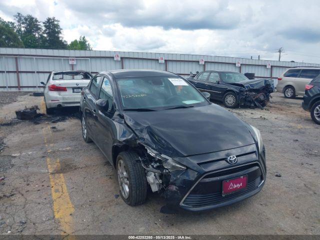  Salvage Toyota Yaris