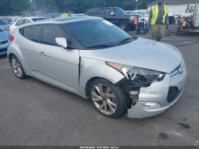  Salvage Hyundai VELOSTER