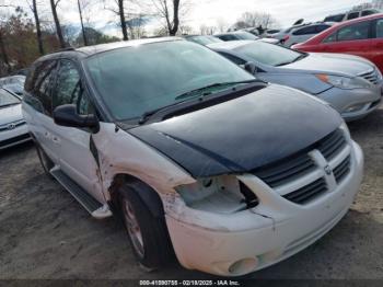  Salvage Dodge Grand Caravan