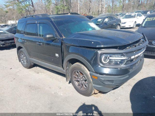  Salvage Ford Bronco