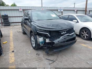  Salvage Kia Sorento