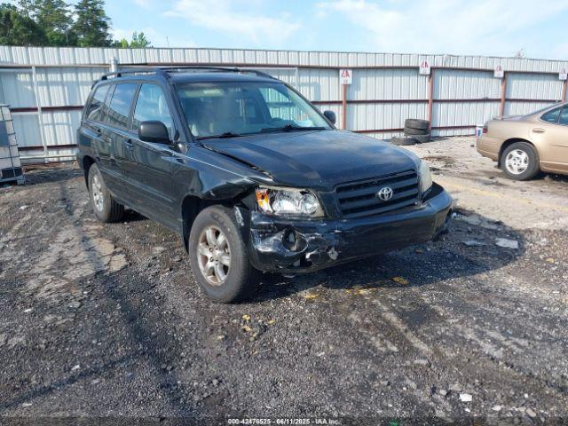  Salvage Toyota Highlander
