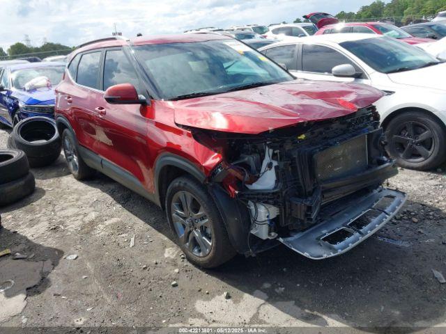  Salvage Kia Seltos