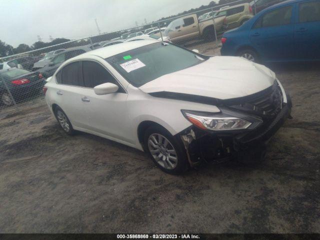  Salvage Nissan Altima