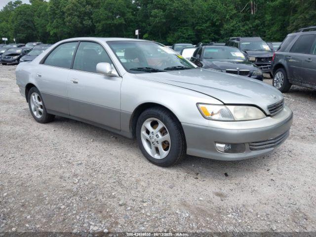  Salvage Lexus Es