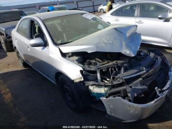  Salvage Kia Forte