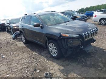  Salvage Jeep Cherokee