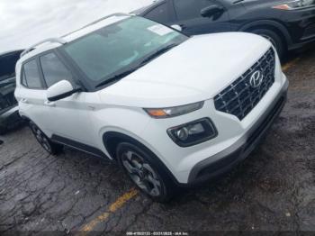  Salvage Hyundai VENUE