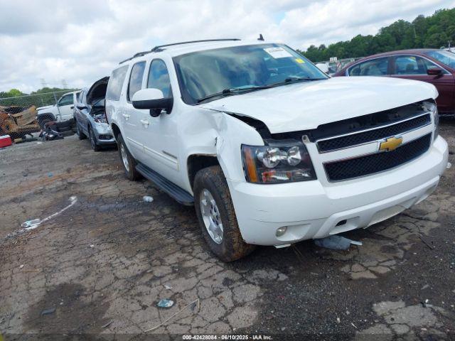  Salvage Chevrolet Suburban 1500